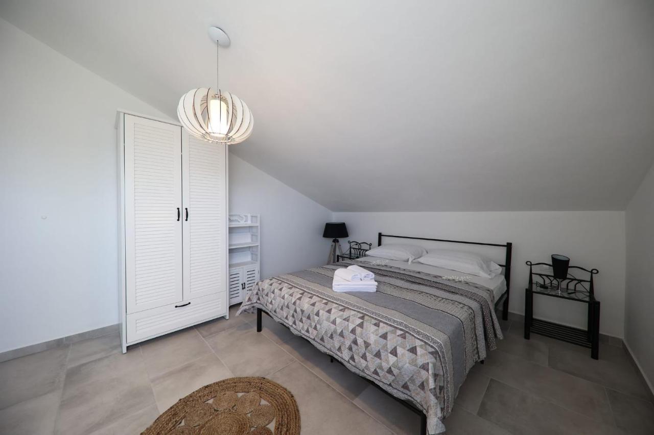 Apartment Rosso Zadar Exterior foto